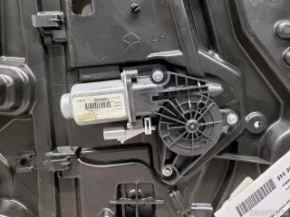 68103999AA Chrysler Стеклоподъемник электрический задний левый Chrysler 300C 3 Арт E70296945, вид 2