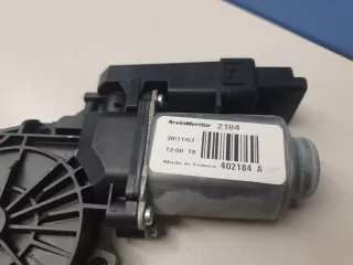 824601H000 Моторчик стеклоподъёмника передний правый Kia Ceed 1 Арт Z249717, вид 4