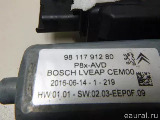 9810488880 Citroen-Peugeot Стеклоподъемник электр. передний правый Peugeot 3008 2 Арт E22997252, вид 3