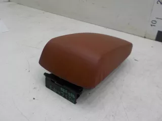 BAN664420A02 Подлокотник Mazda 3 BK Арт 737929, вид 6