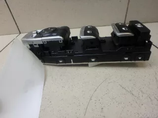 93571L2100 Hyundai-Kia Блок управления стеклоподъемниками Kia K5 3 Арт E95544512, вид 4