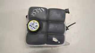 8V618A218DE Расширительный бачок Ford Focus 3 Арт 9229163, вид 1