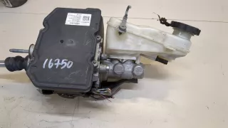 23389753 Цилиндр тормозной главный Toyota Prius 4 Арт 9233590, вид 1