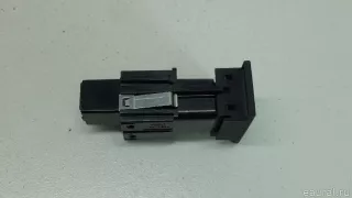 17A963106 VAG Кнопка обогрева сидений Volkswagen Jetta 7 Арт E70643708, вид 4