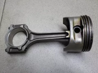  Поршень с шатуном Ford Focus 3 restailing Арт E30198071