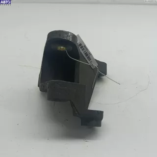 98AB6P093CF Кронштейн КПП опорный Ford Focus 1 Арт 54776268, вид 1