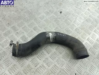 55557938 Патрубок интеркулера Opel Astra H Арт 54558390, вид 1