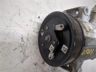 5Q0816803L Компрессор кондиционера Skoda Octavia A7 Арт 9269046, вид 3