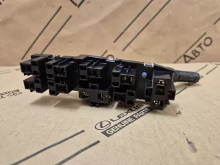 8266033110, 8266033110, 82660-33110 Блок реле и предохранителей Toyota Camry XV30 Арт DN184867, вид 6