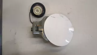 7T4378405A26AC Лючок бензобака белый Ford Edge 1 Арт 9285875, вид 1