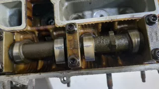 Головка блока цилиндров Ford C-max 1 2007г. 1845565 - Фото 2