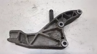 24459824 Кронштейн КПП Opel Astra H Арт 9299608, вид 1