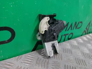 4F5827505D замок крышки багажника Audi A6 C6 (S6,RS6) Арт ARM323199, вид 2