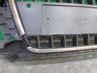 8U0853651HVMZ, 8U0853653H, 7 решетка радиатора Audi Q3 1 Арт ARM336142, вид 8