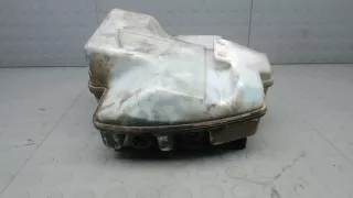 LR013953,  LR013951,  LR013950 Бачок омывателя Land Rover Discovery 4 Арт 9AG15NL01, вид 2
