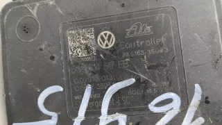 5Q0614517EB Блок АБС (ABS) Volkswagen Jetta 7 Арт 9307218, вид 2