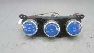 MN123598 Блок управления печки и климат-контроля Mitsubishi L200 4 Арт SNK07OV01, вид 1