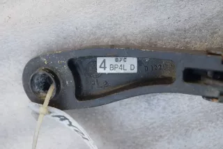 4BP4LD Щеткодержатель (поводок стеклоочистителя, дворник) Mazda 3 BK Арт AY21-15-1-2, вид 2
