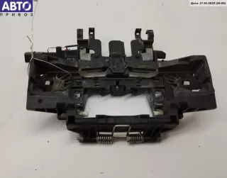 4E0839885 Корпус (держатель) ручки двери передней правой Audi A8 D3 (S8) Арт 54914758, вид 1