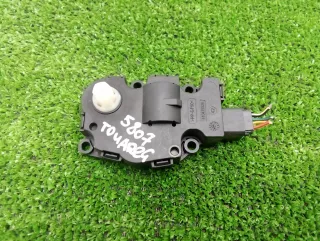 16450178 Моторчик заслонки печки Volkswagen Touareg 2 Арт 00253244, вид 2