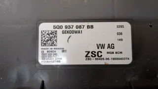 5Q0937087BB,ZSC8642606,19699403TK Блок бортовой сети Volkswagen Jetta 7 Арт 9336044, вид 2