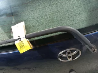  Щеткодержатель задний Toyota Yaris 1 Арт 46023070038, вид 1