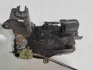 13210748 Замок двери передней левой   Opel Astra H Арт AH312, вид 1