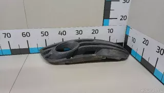 8R0807682A01C VAG Решетка в бампер правая Audi Q5 1 Арт E103038050