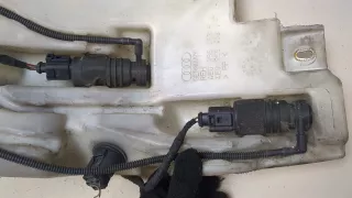 4E0955453H Бачок омывателя Audi A8 D3 (S8) Арт 9366183, вид 3
