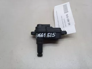 510810773 VAG Активатор замка крышки топливного бака Audi A3 8V Арт E60661515