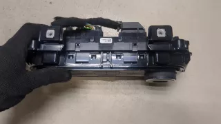 LJ6T18C612GD Блок управления печки / климат-контроля Ford Escape 4 Арт 9384775, вид 2