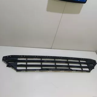31425175 Volvo Решетка в бампер центральная Volvo XC60 2 Арт E23581797, вид 1