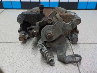 4605B650 Mitsubishi Суппорт тормозной задний правый Mitsubishi ASX restailing 2 Арт E30797172, вид 4