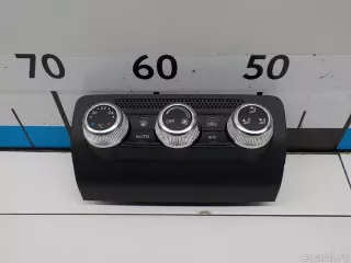 8X0820043C6PS VAG Блок управления климатической установкой Audi A1 Арт E31161510