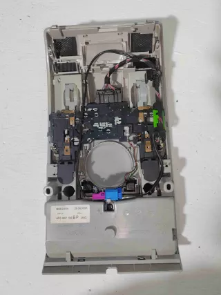 4FO947135BP Фонарь салонный (плафон)   Audi A6 C6 (S6,RS6) Арт A6C613, вид 2