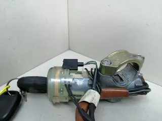 83191AE051,88215AE010 Замок зажигания Subaru Outback 2 Арт 2097500, вид 3