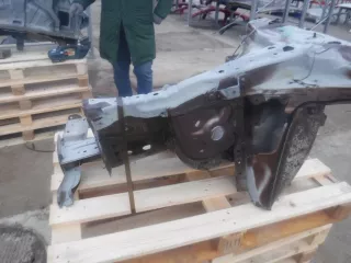 641002217R Лонжерон передний правый Renault Fluence  Арт 749868