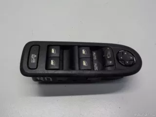 6490AZ Citroen-Peugeot Блок управления стеклоподъемниками Citroen C3 2 restailing Арт E41158884