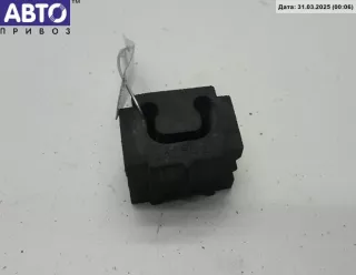 8d0260425 Кронштейн радиатора Volkswagen Passat B5 Арт 54894487, вид 2