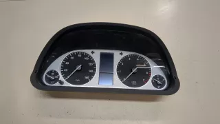 1031098110,1031098101 Щиток приборов (приборная панель) Mercedes B W245 Арт 9423435, вид 1