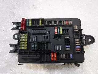 61149228158 Блок предохранителей BMW 3 F30/F31/GT F34 Арт 1974148_2