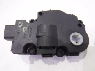 A1669060008 Моторчик заслонки печки Mercedes R W251 Арт 2576457_7, вид 1