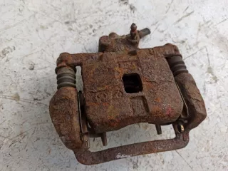 26692FE000 Суппорт задний правый Subaru Legacy 3 Арт 5431256_4
