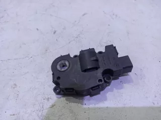 A1669060008 Моторчик заслонки печки Mercedes R W251 Арт 5659401_7, вид 1