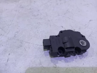 A1669060008 Моторчик заслонки печки Mercedes ML/GLE W166 Арт 5659405_8, вид 1
