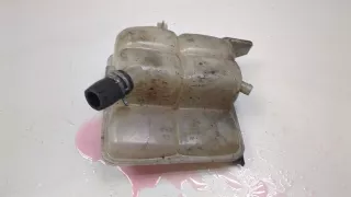 8V618K218AE,8V618K218DE Расширительный бачок Ford Focus 3 Арт 9429741, вид 2