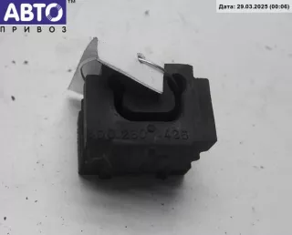 8d0260425 Кронштейн радиатора Volkswagen Passat B5 Арт 54881699, вид 2