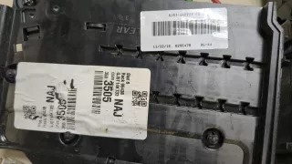 AV6T14A067BC Блок предохранителей Ford Escape 3 Арт 9440814, вид 3