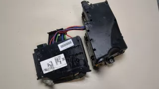 AV6T14A067BC Блок предохранителей Ford Escape 3 Арт 9440814, вид 4
