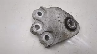 D10G39010 Кронштейн КПП Mazda CX3 Арт 9430586, вид 1